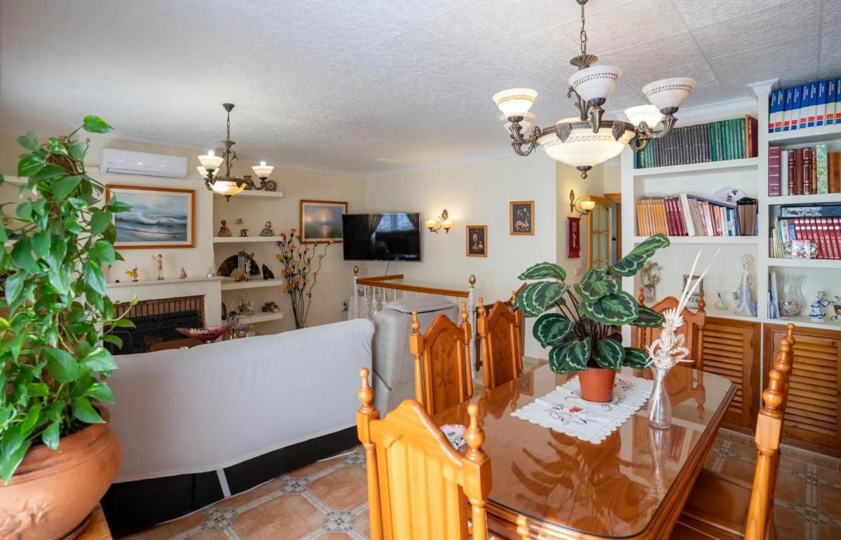 Venta de chalet independiente en Calle de la Mancha, Benalmádena
 photo 5