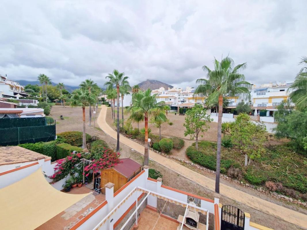 Venta de chalet independiente en Avenida del Indico, Benalmádena
photo 3