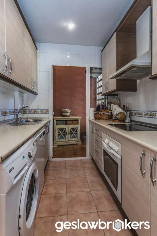 Venta de piso en Avenida Estrella del Mar, Benalmádena
photo 3