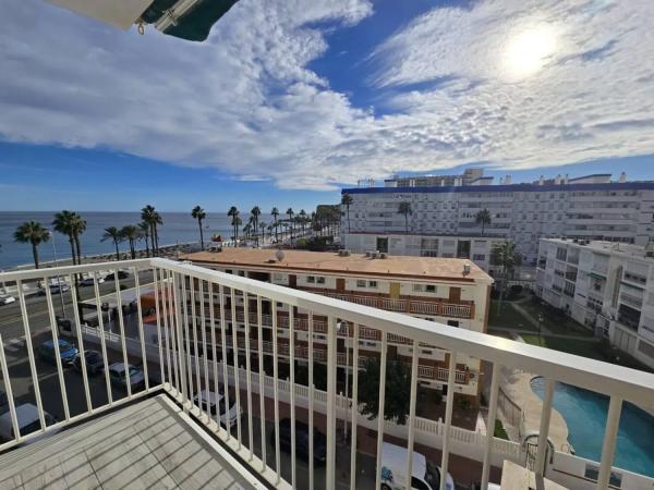 Studio for sale in Avenida Manuel Mena Palma, 3 -1, Benalmádena photo 1