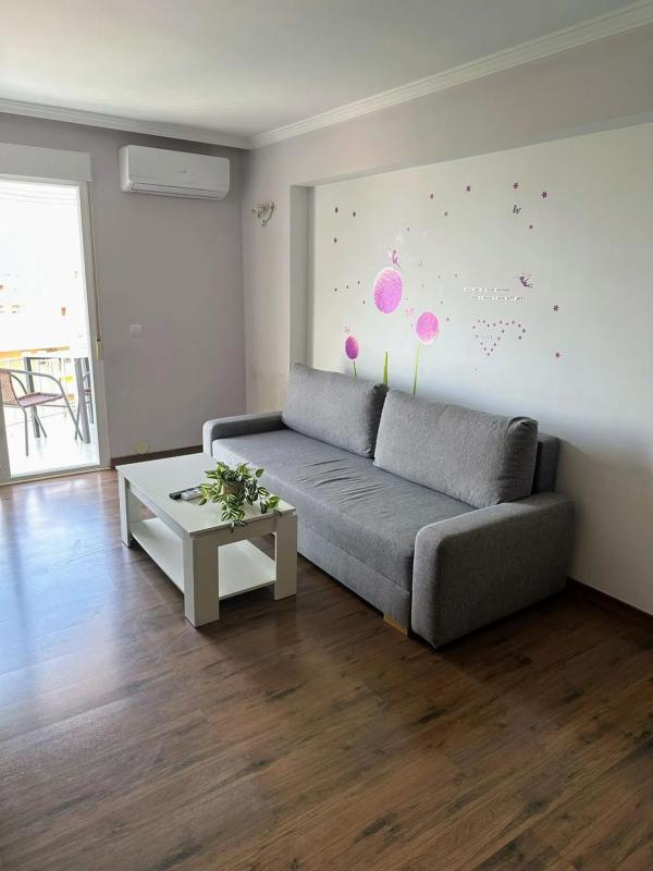 Venta de piso en Calle Luis Vives, 4, Benalmádena
 photo 2