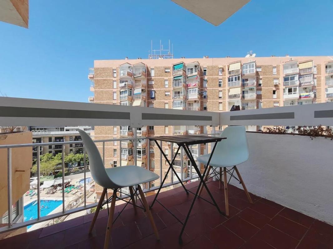 Venta de piso en Calle Luis Vives, Benalmádena
 photo 2