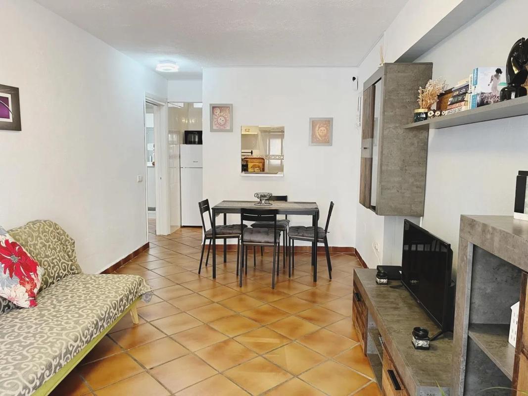 Venta de piso en Calle Luis Vives, Benalmádena
 photo 4
