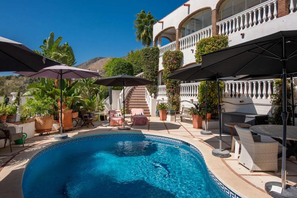 Sale of independent chalet in Torremuelle, Benalmádena
photo 1