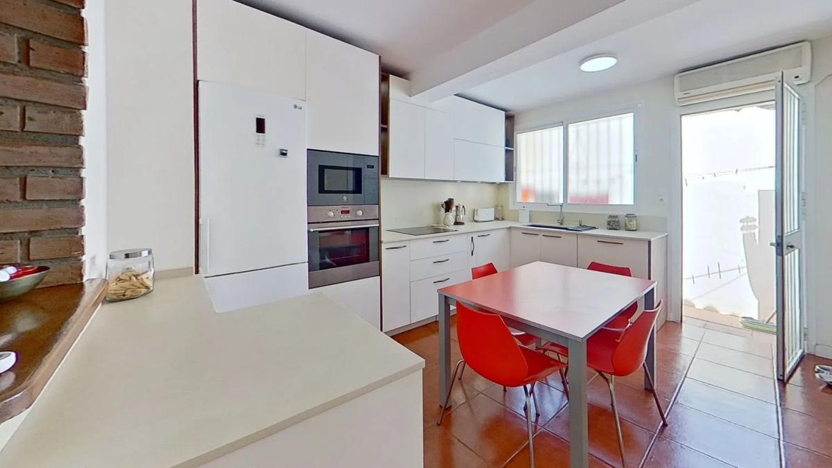 Продажа отдельного шале в Solymar - Puerto Marina, Бенальмадена photo 4