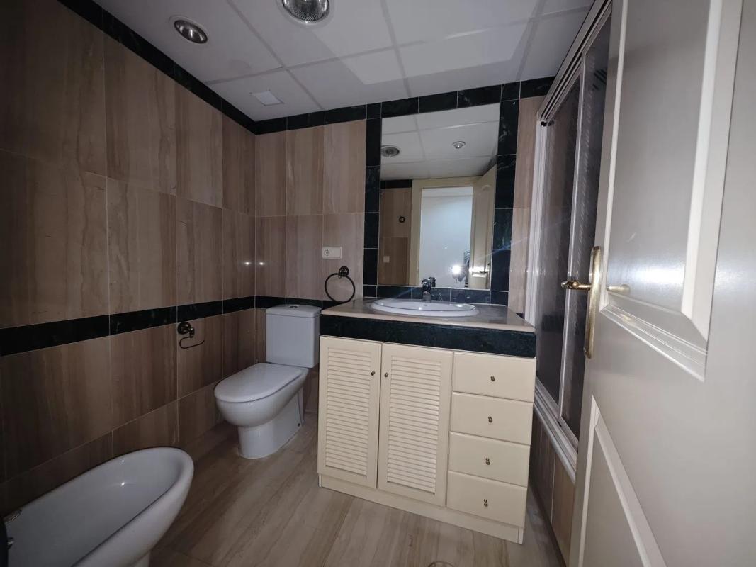 Venta de piso en Avenida Marysol, 4, Benalmádena
photo 3