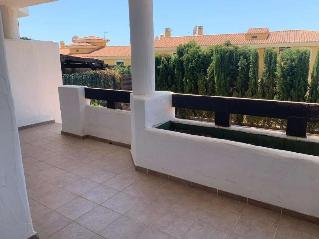Sale of apartment in Calle Acebo, Benalmádena
photo 1