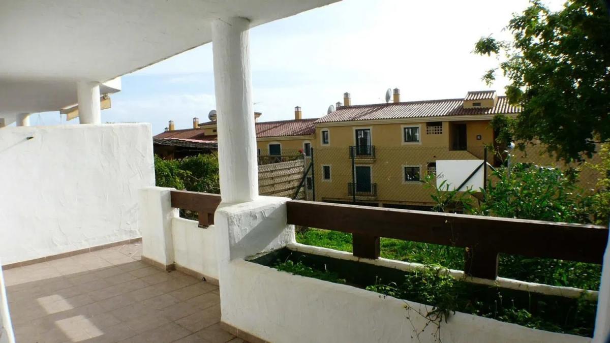 Sale of apartment in Calle Acebo, Benalmádena
photo 2