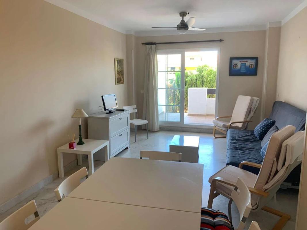 Sale of apartment in Calle Acebo, Benalmádena
photo 3