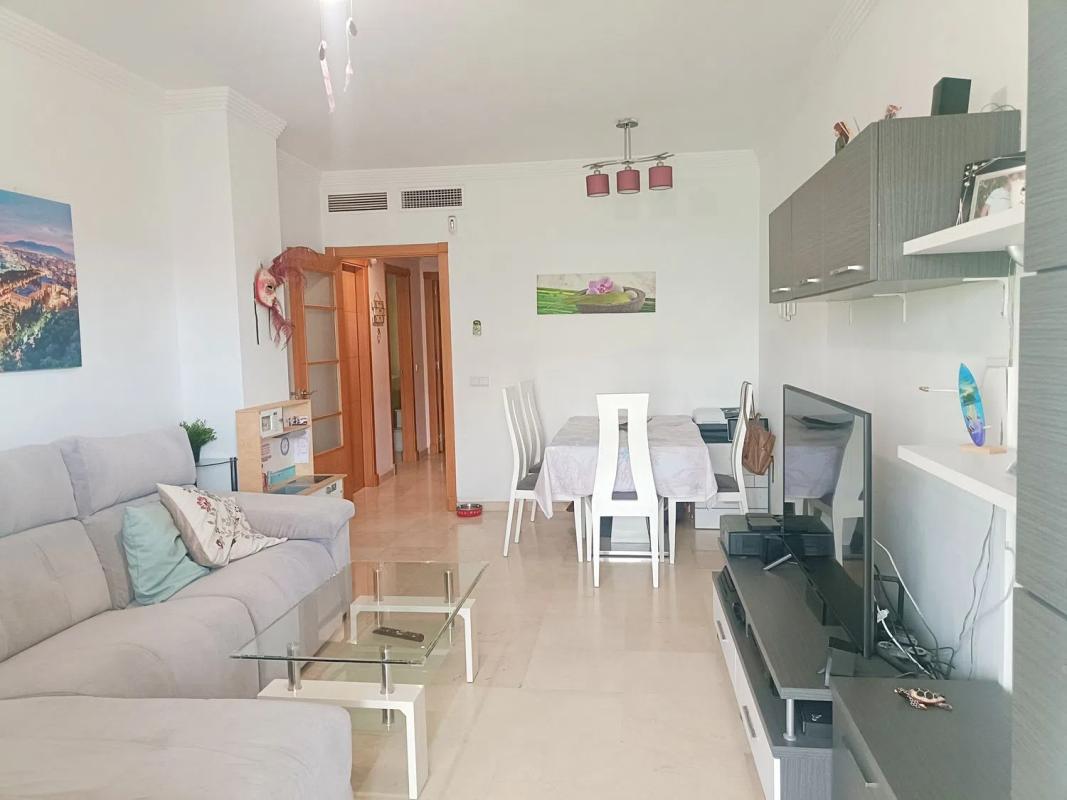 Продажа квартиры на Avenida de San Rafael, Бенальмадена
 photo 3