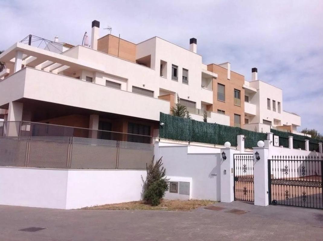 Продажа квартиры на Calle Firmamento, 7, Бенальмадена
 photo 2