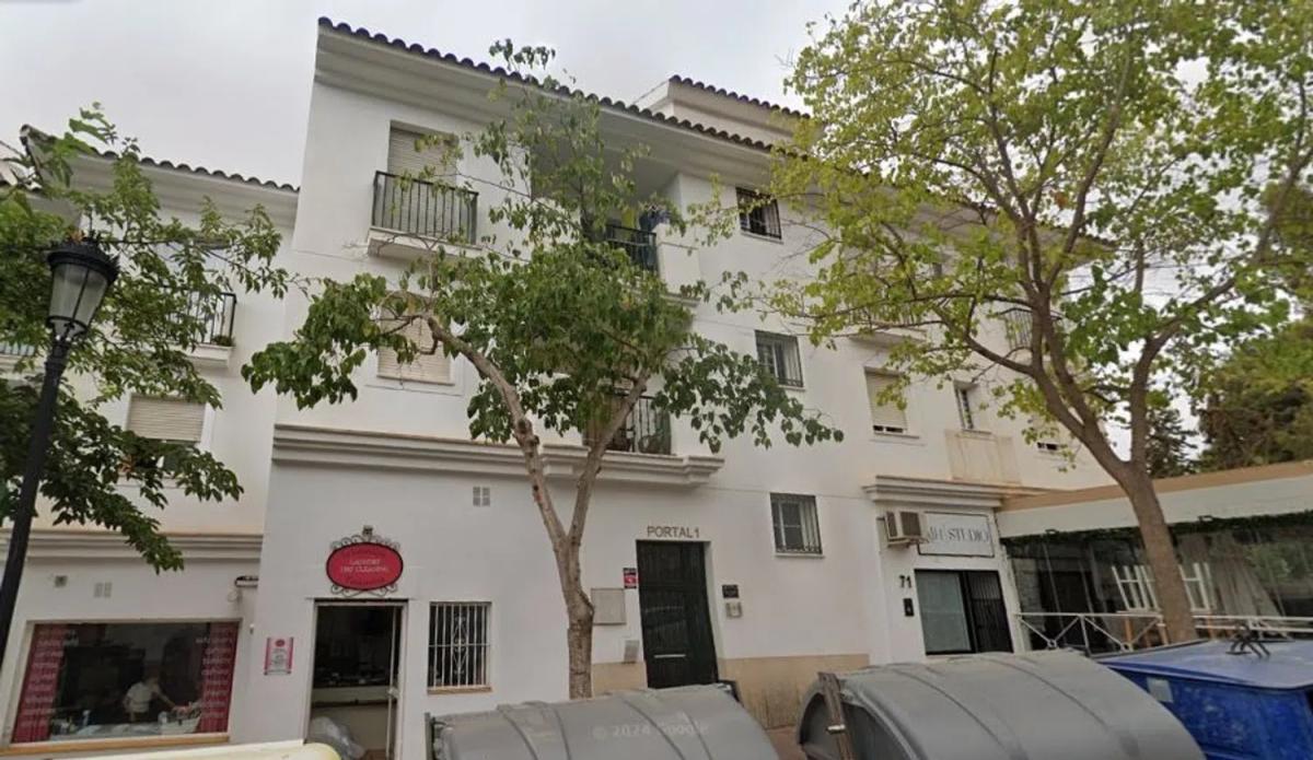 Продажа квартиры на Avenida Retamar, 71, Бенальмадена
 photo 3