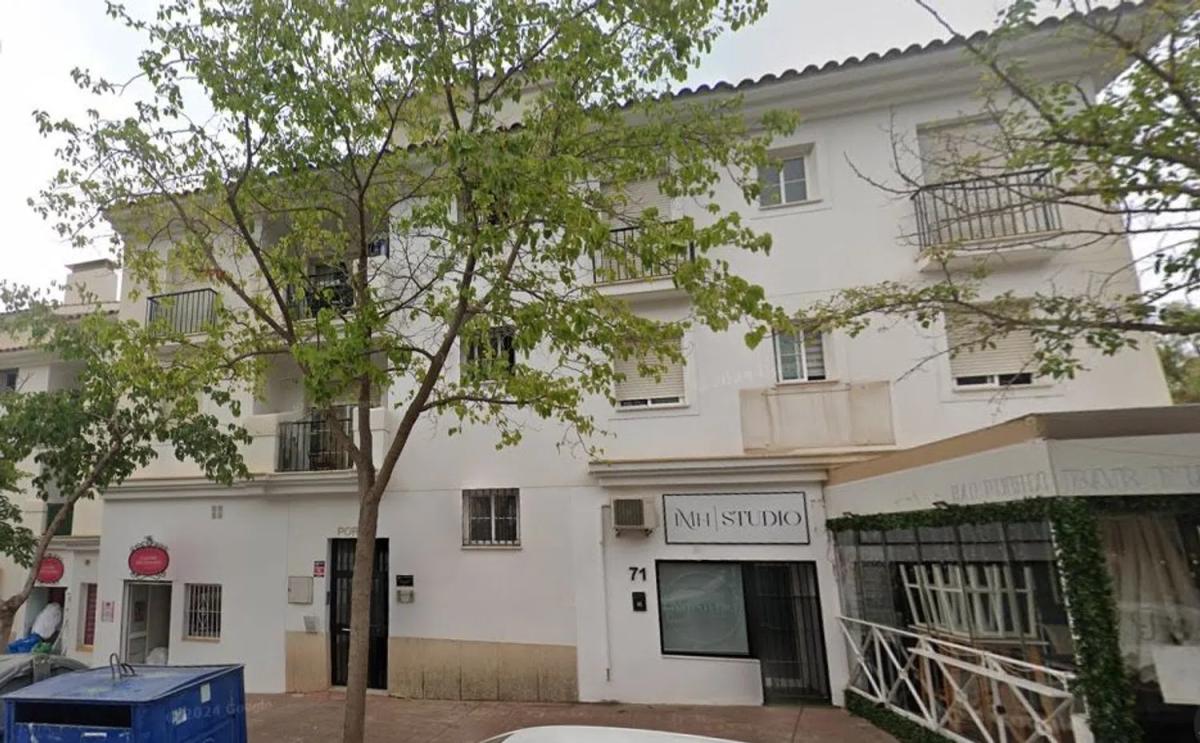Продажа квартиры на Avenida Retamar, 71, Бенальмадена
 photo 4