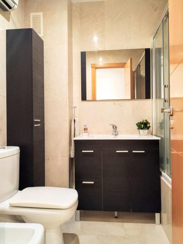 Продажа квартиры на Avenida de San Rafael, Бенальмадена
 photo 5