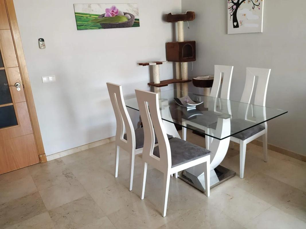 Продажа квартиры на Avenida de San Rafael, Бенальмадена
 photo 3