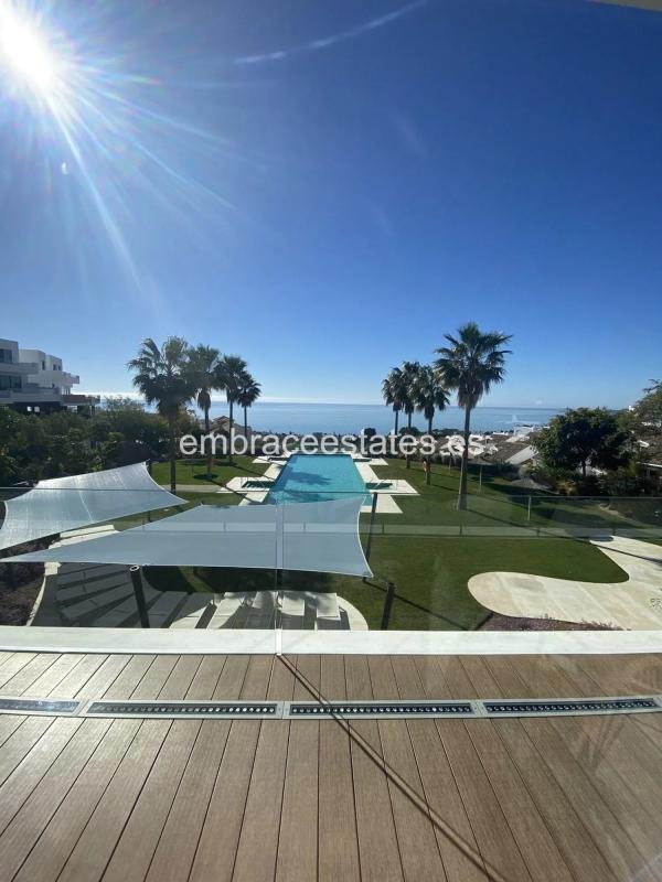 Sprzedaż niezależnego domku jednorodzinnego w Calle Macadamia, Benalmádena photo 2