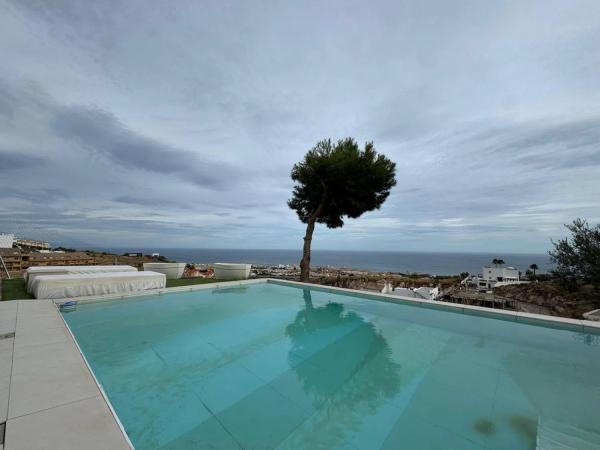Wolnostojąca willa na sprzedaż w  Calle Abubilla, Benalmádena photo 4