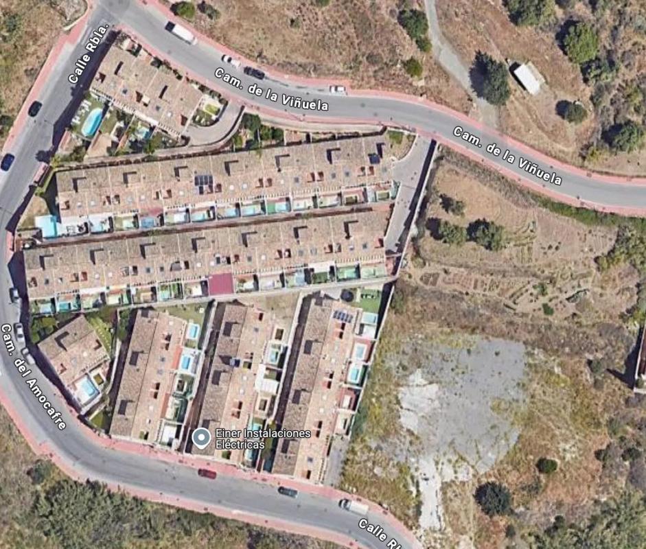 Sprzedaż niezależnego domku jednorodzinnego w Calle Rambla, 9, Benalmádena photo 4