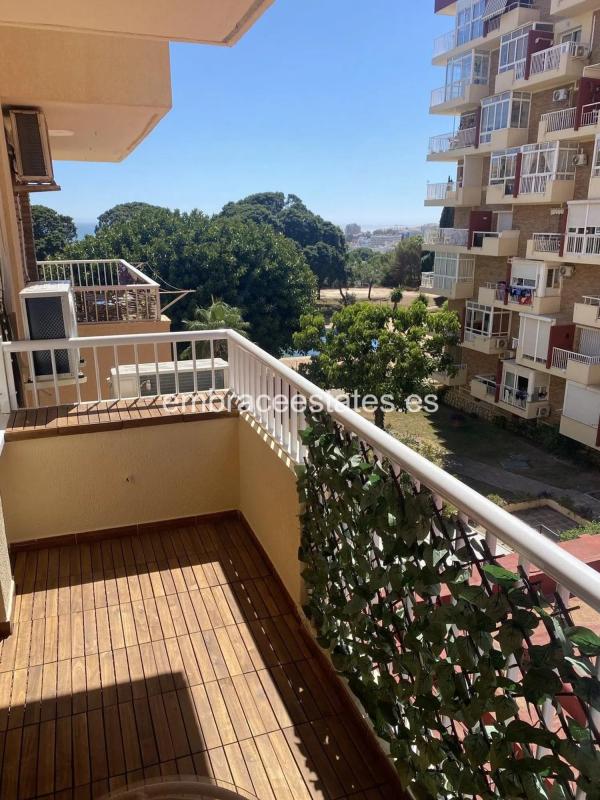 Продажа квартиры на Avenida Gamonal, 6, Бенальмадена
photo 3