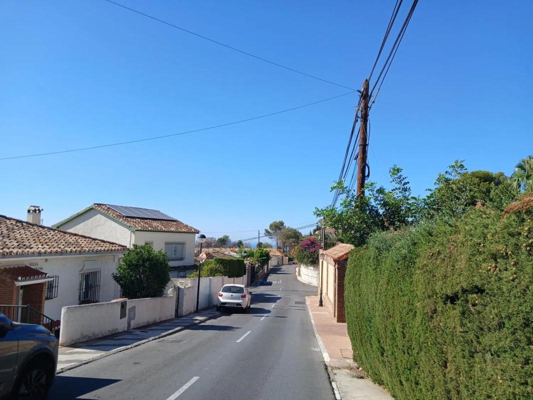 Sprzedaż niezależnego domku jednorodzinnego w  Calle Granada, Benalmádena photo 2