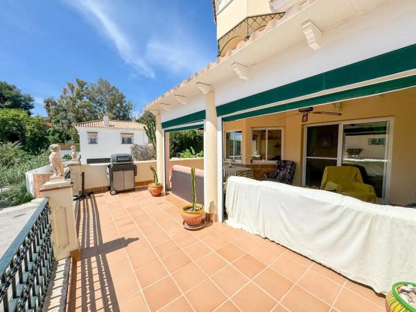 Wolnostojąca willa na sprzedaż w  Barrio Rancho Domingo - La Hacienda, Benalmádena photo 4