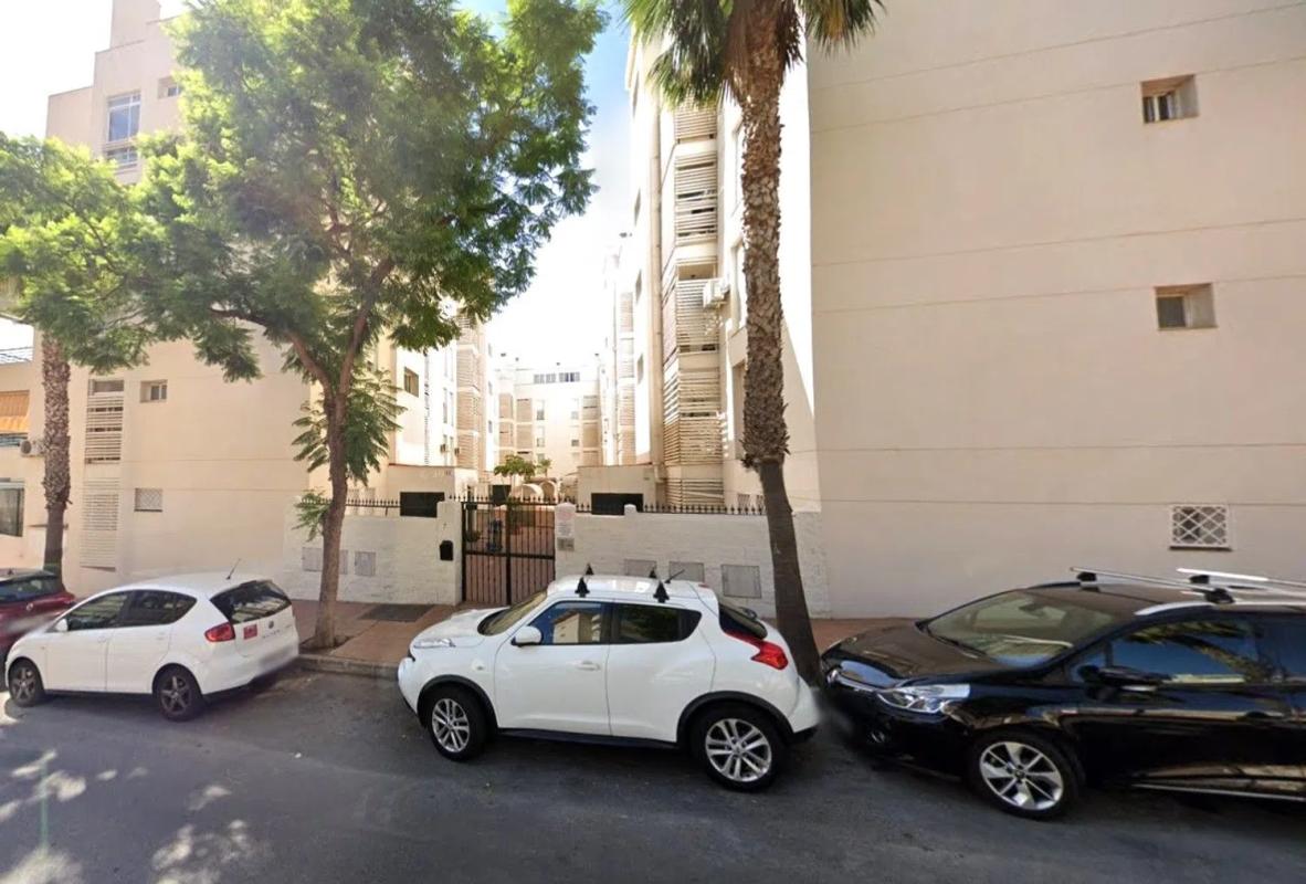 Sprzedaż mieszkania w Calle Bahía, Benalmádena
photo 1