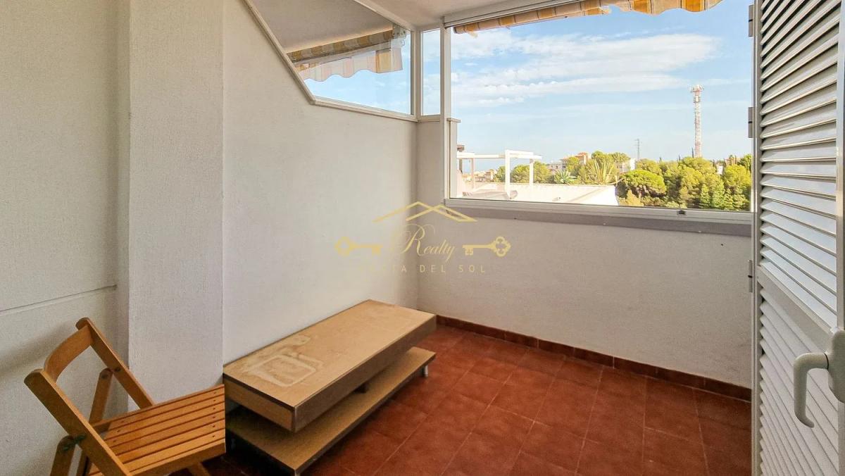 Sprzedaż mieszkania w Calle Heliotropo s/n, Benalmádena
photo 4