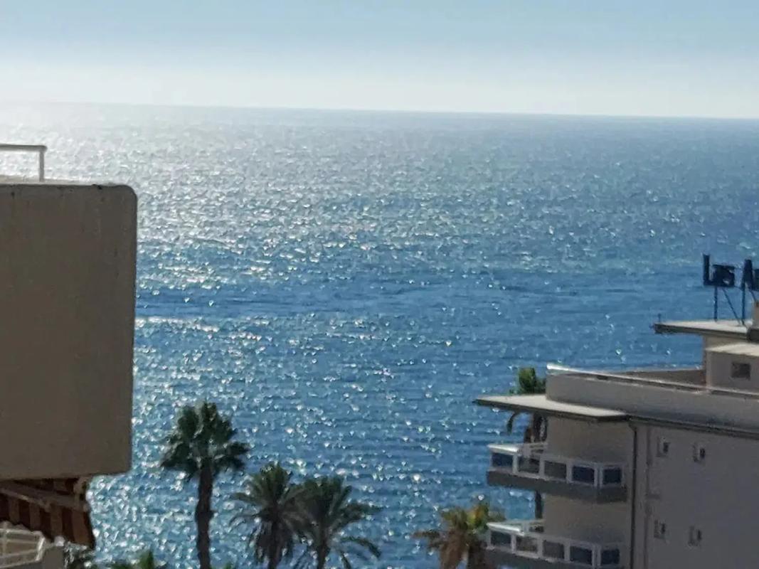 Venta de piso en Avenida del Parque, Benalmádena
photo 1