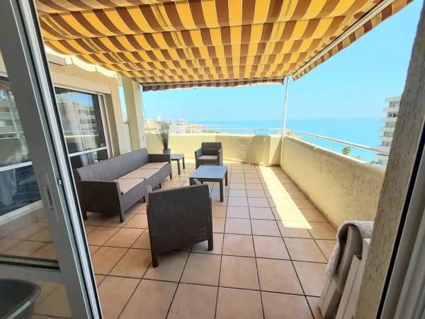 Piso en venta en Avenida del Parque, Benalmádena thumbnail 1
