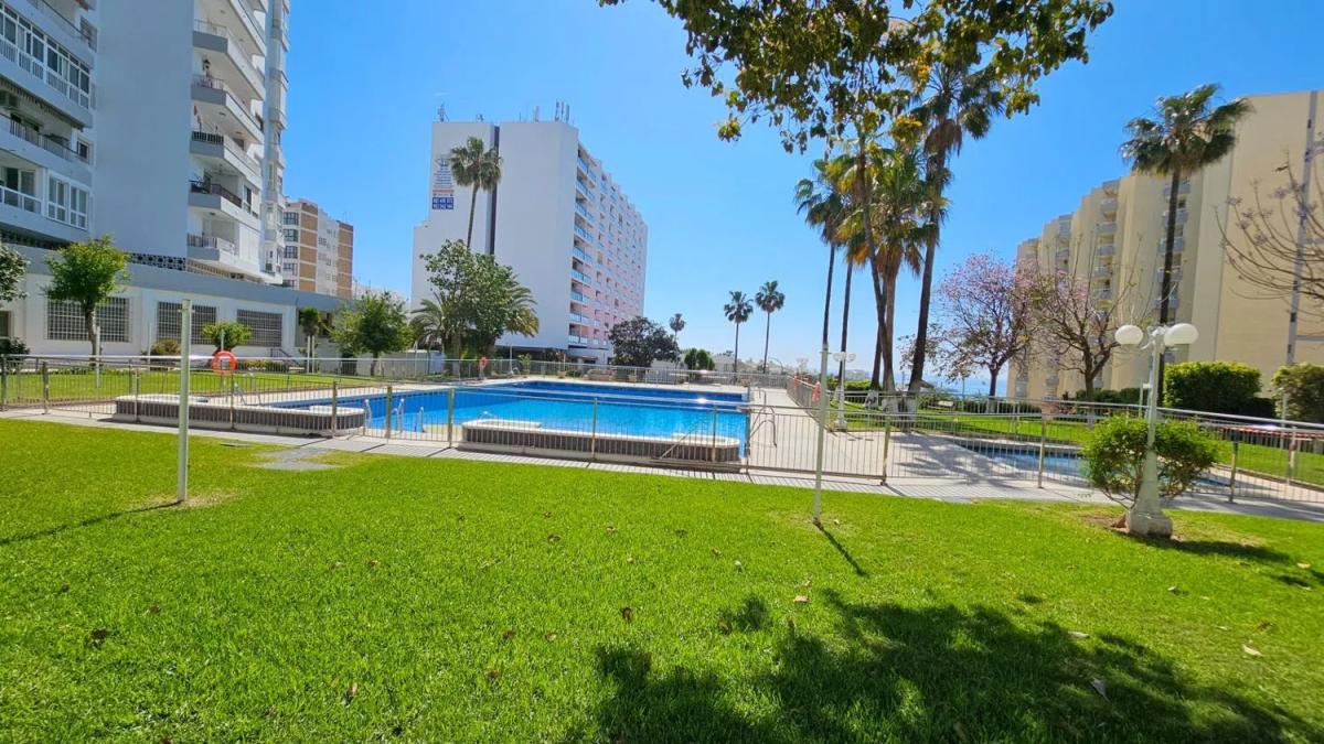 Venta de piso en Avenida Alay, Benalmádena
 photo 2