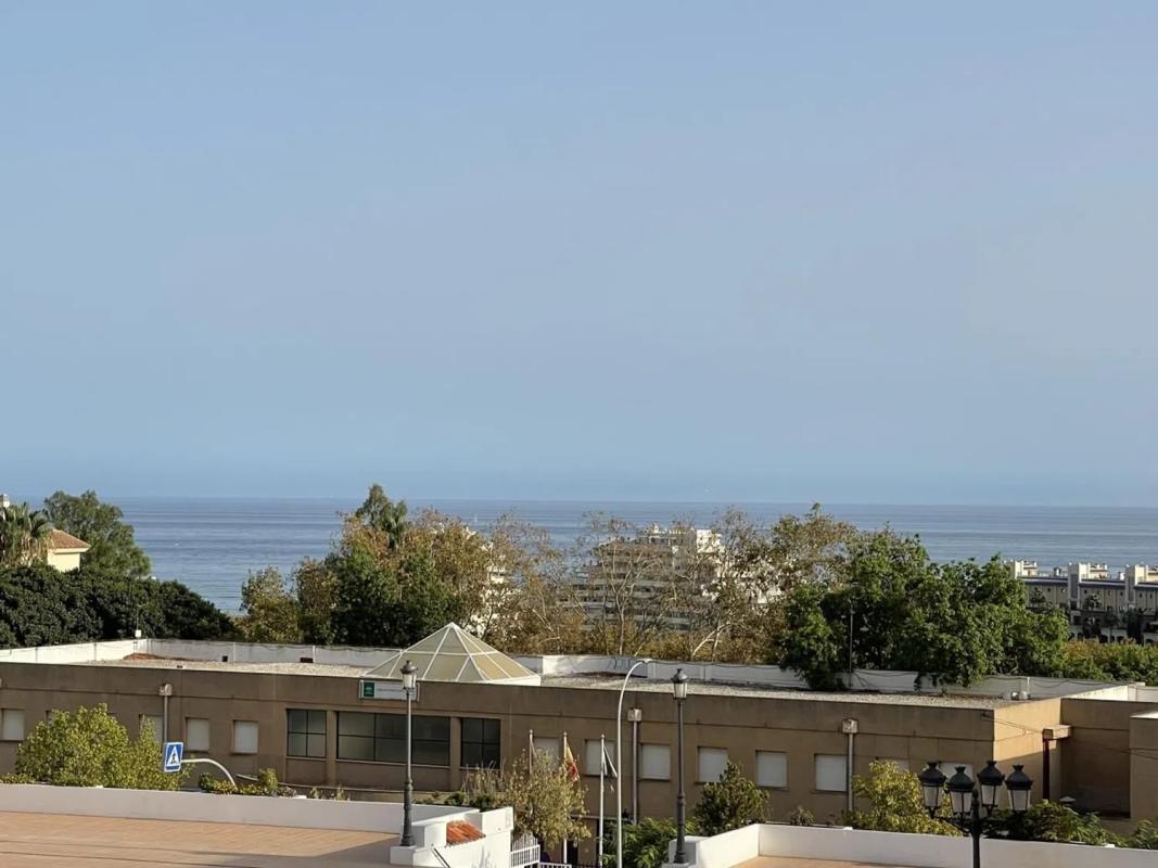 Sprzedaż mieszkania w Avenida Ciudad de Melilla, Benalmádena
photo 1