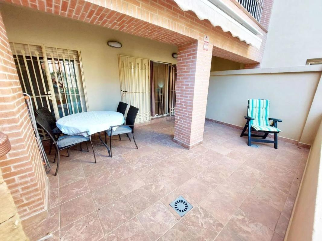 Sale of apartment in Avenida Gandhi, Benalmádena
photo 2