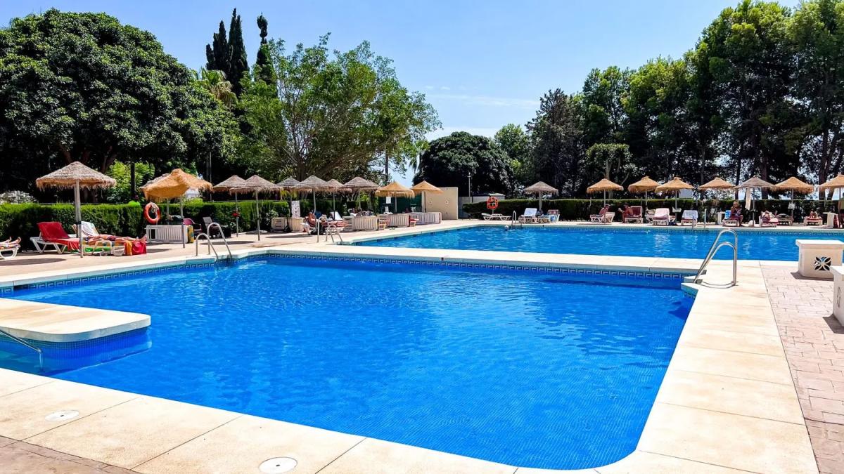 Sale of apartment in Avenida Avenue Gamonal, Benalmádena
photo 1