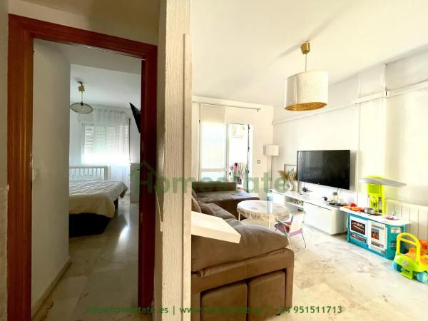 Apartment for sale in  Pasaje la Rinconada, Benalmádena photo 3