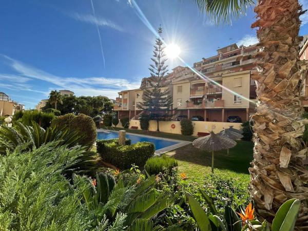Apartment for sale in  Calle Ancla, Benalmádena photo 1