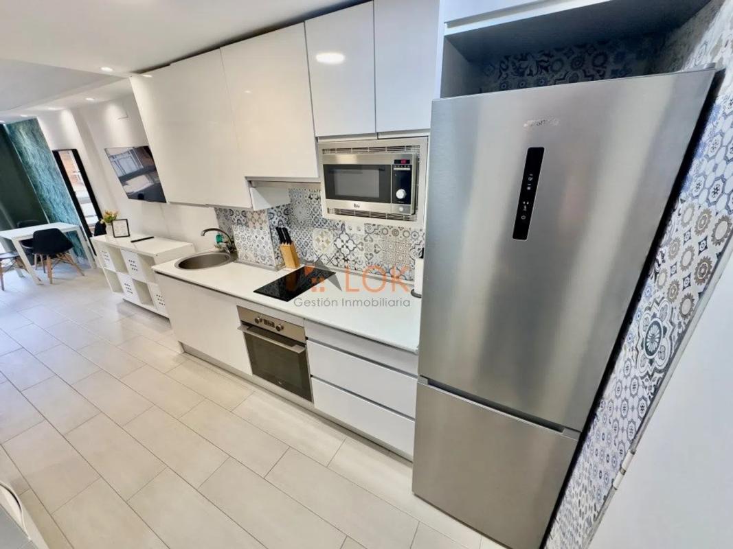 Venta de estudio en Avenida gamonal, Benalmádena photo 1