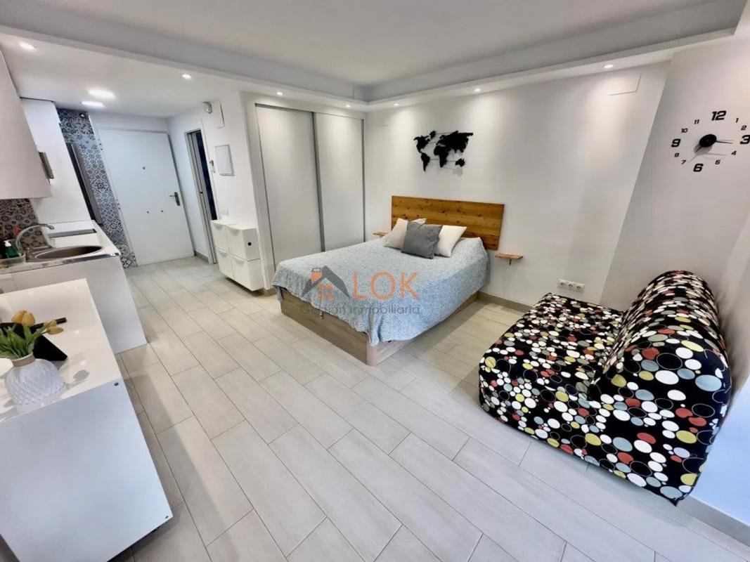 Venta de estudio en Avenida gamonal, Benalmádena photo 5