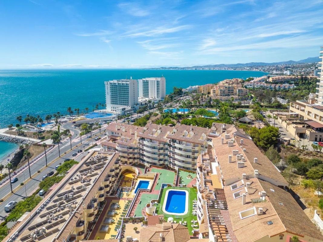 Продажа квартиры на Calle El Coloso, 6, Бенальмадена
photo 1