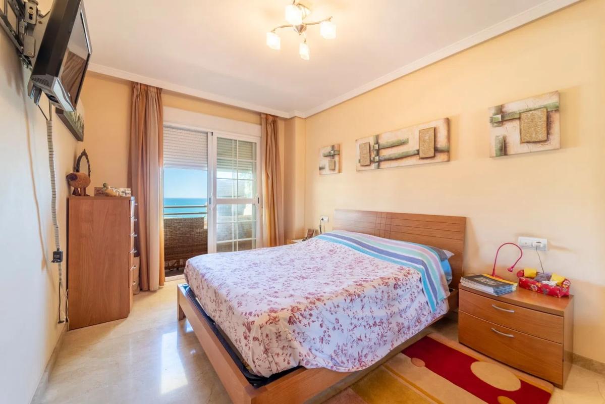 Продажа квартиры на Calle El Coloso, 6, Бенальмадена
photo 5