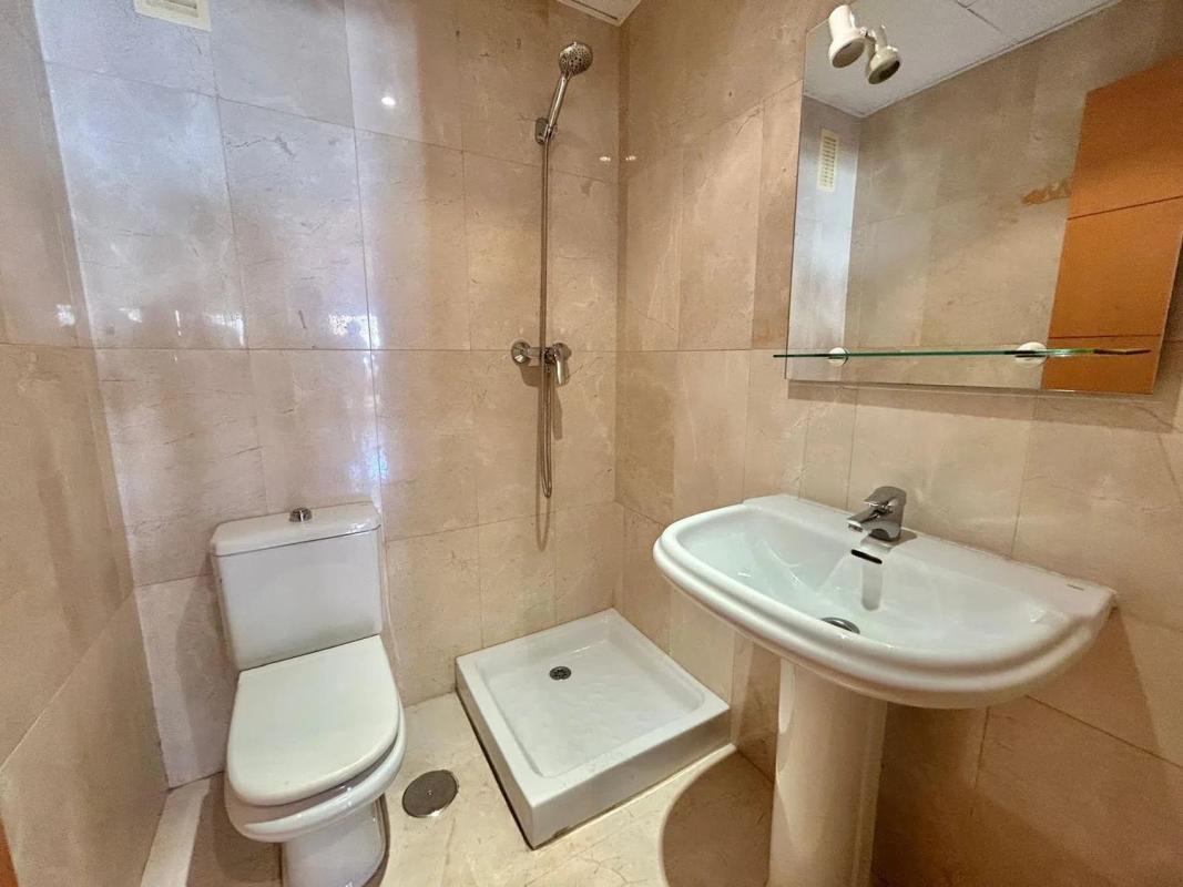Продажа квартиры на Avenida de San Rafael, Бенальмадена
 photo 3