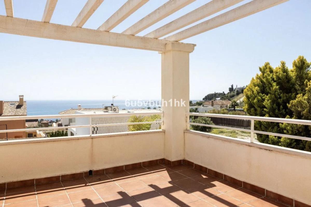 Venta de chalet independiente en Calle Agata, Benalmádena
photo 1