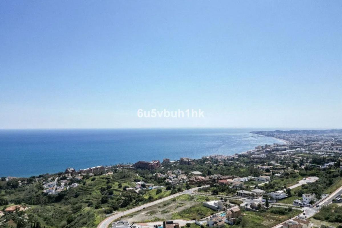 Venta de chalet independiente en Calle Agata, Benalmádena
photo 2