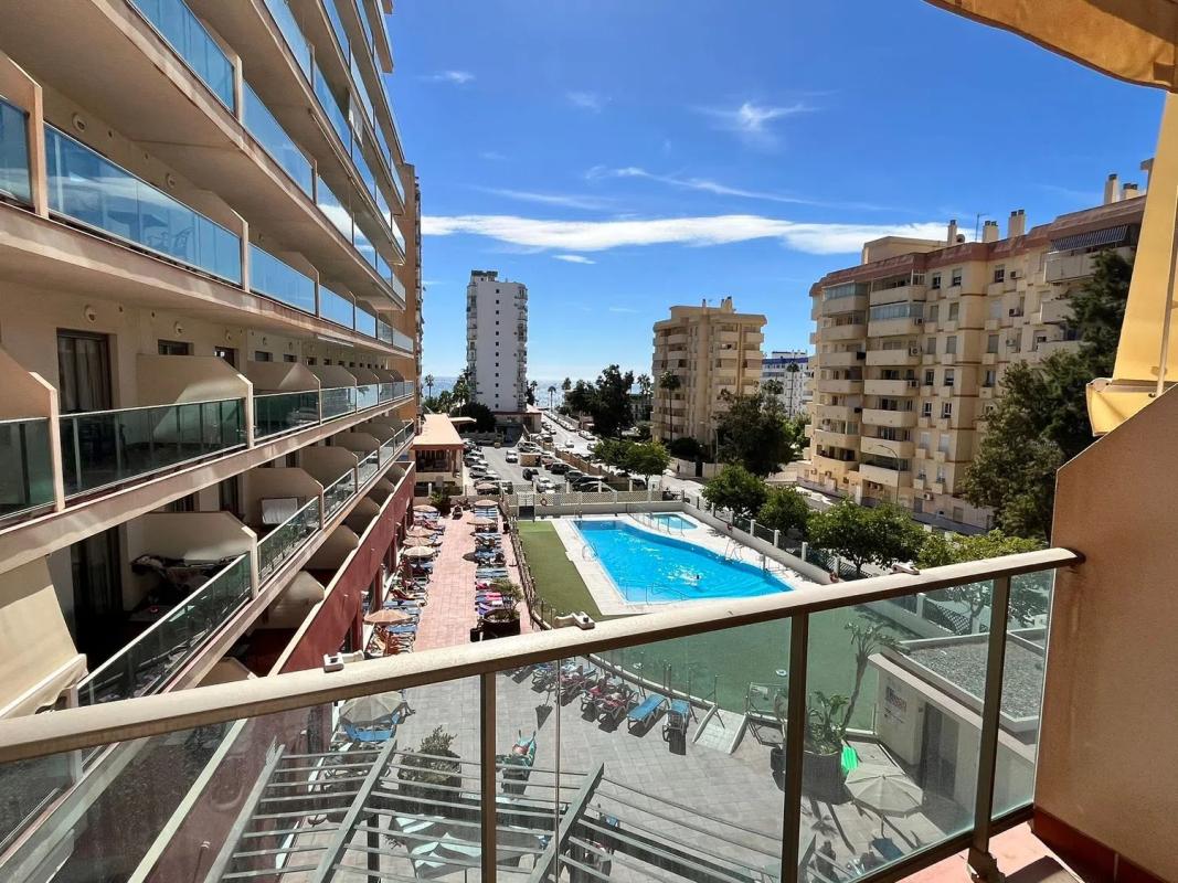 Sprzedaż mieszkania w Calle Los girasoles, 8, Benalmádena
photo 1
