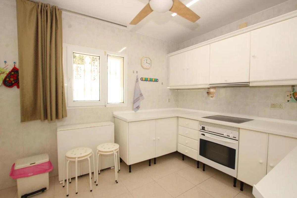 Продажа отдельного шале в Solymar - Puerto Marina, Бенальмадена photo 4