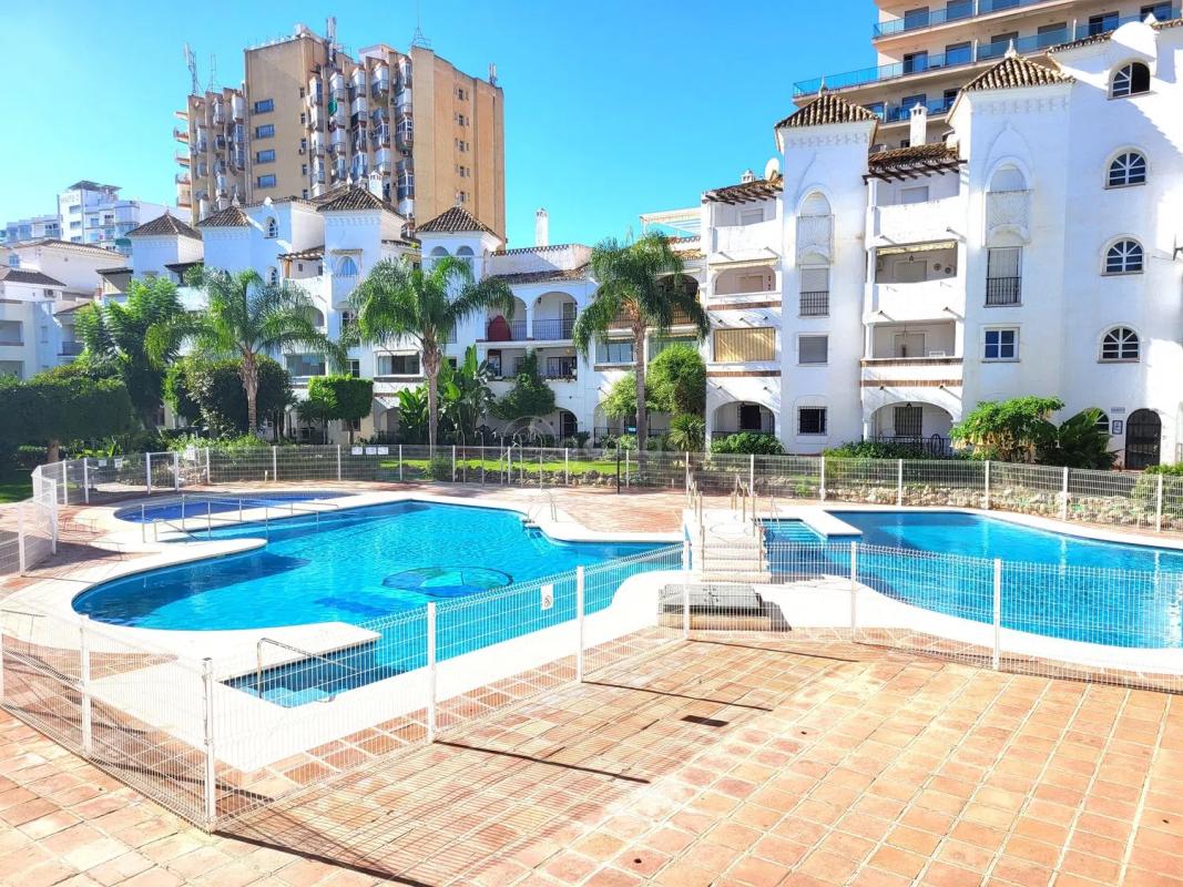 Venta de piso en Avenida las Palmeras, 15, Benalmádena
photo 1