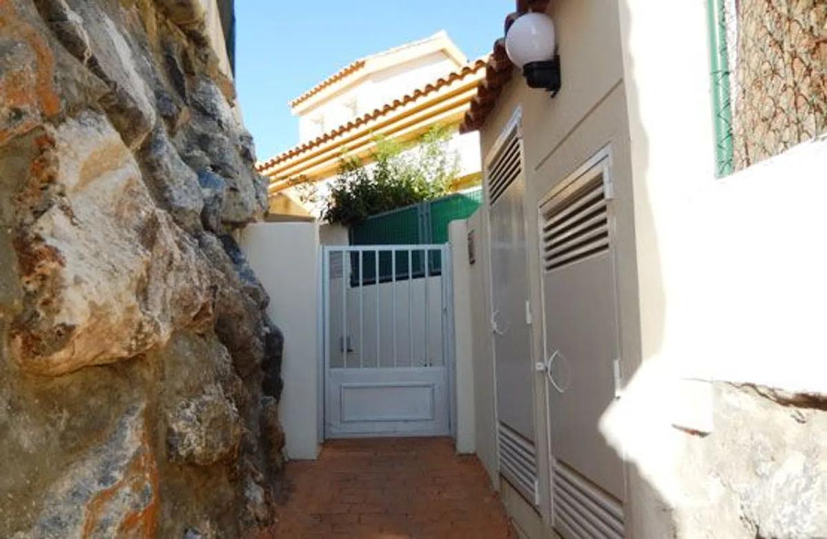 Sale of independent chalet in Calle Rambla, Benalmádena
 photo 5