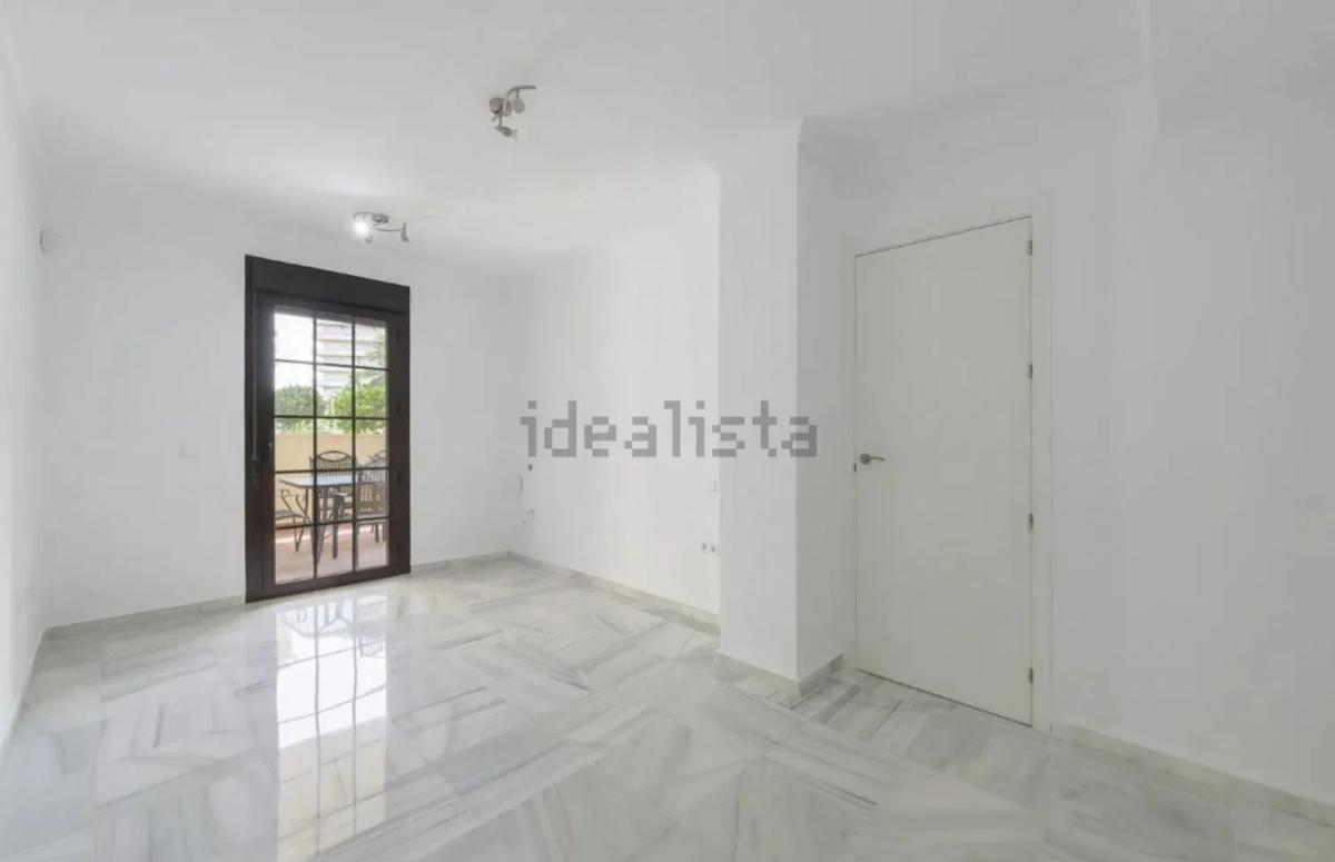 Sprzedaż mieszkania w Ronda del Golf Este, 13, Benalmádena
photo 3