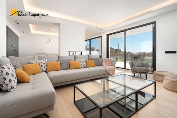 Коттедж на продажу в  Terreno SP-2 Santangelo Norte, 74, Бенальмадена photo 4