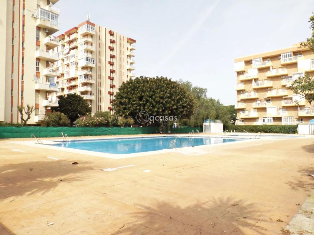 Venta de estudio en Avenida gamonal, Benalmádena photo 2