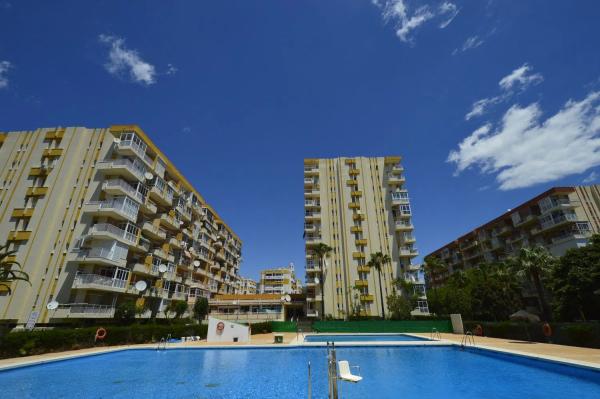 Продажа квартиры в Avenida gamonal, Бенальмадена photo 1